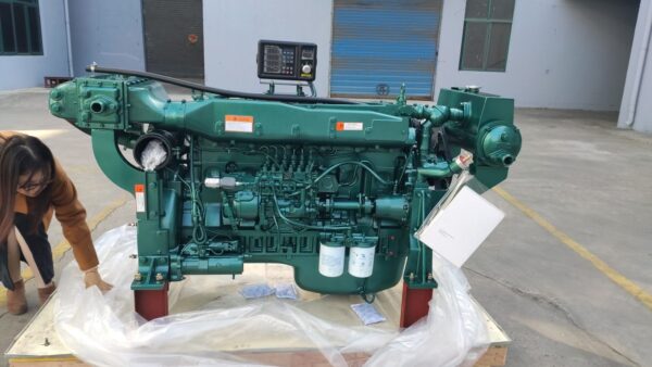 4 Stroke 6 Cylinder Sinotruk Water Cooled Marine Diesel Engine WD615.68C01N - Image 5